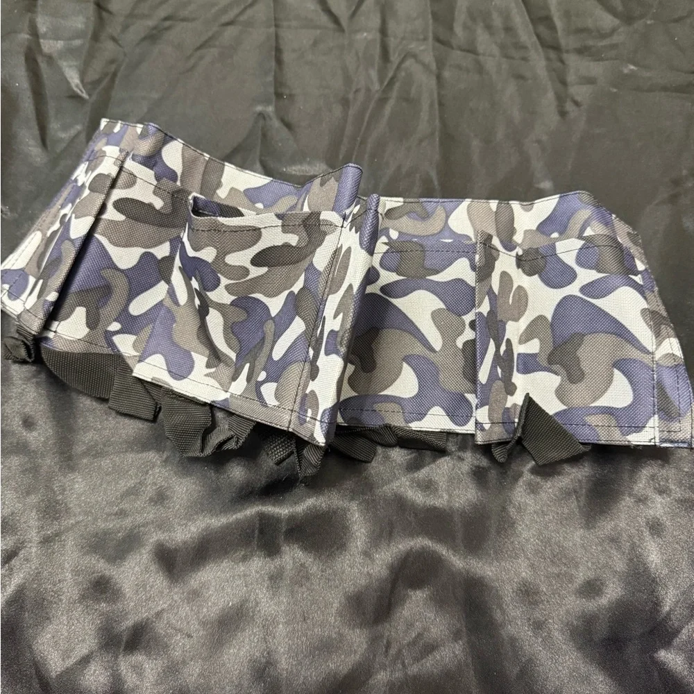 Adjustable Camouflage Beer Belt - 6 Pack Holder